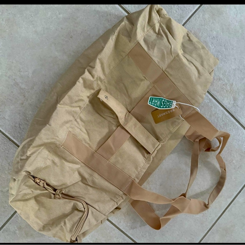 Gym duffle bag
